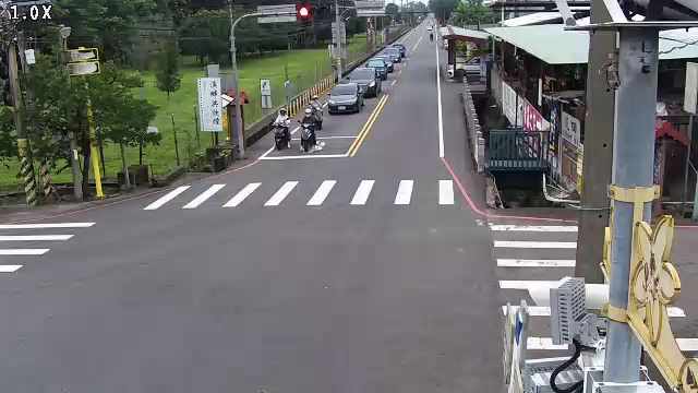 台中市  [26321]興中街/東山街 (右側車流往東勢)Xingzhong St./Dongshan St.(Right side Traffic flow to Dongshih) 距離4.8公里 氣溫22.5度