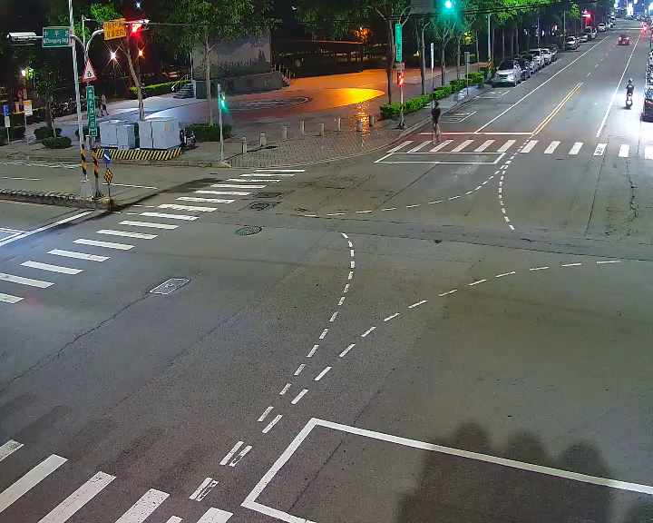 台中市北屯區中平路/敦化路(右側車流往黎明路)