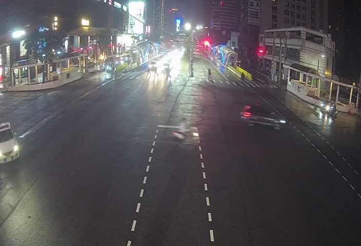 台中市道路 [07087]臺灣大道/美村路(右側車流往五權路),Taiwan Blvd/Meicun Rd. (Right side Traffic flow to Wuquan Rd.) 距離902公尺