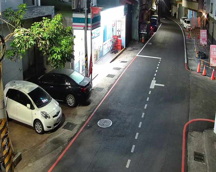 新社區興社街一段與225巷口