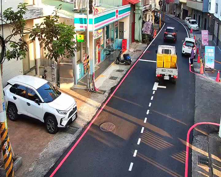 新社區興社街一段與225巷口