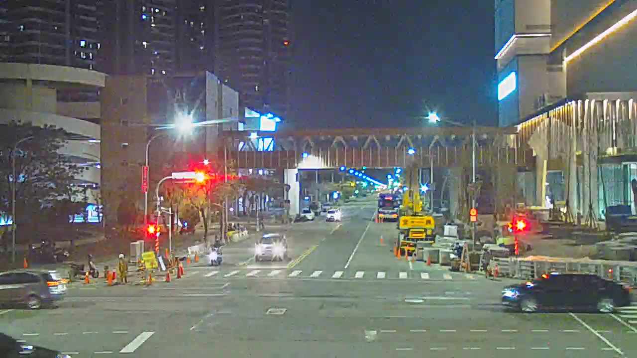 台中市北屯區崇德十九路/崇德路三段(右側車流往四平路)