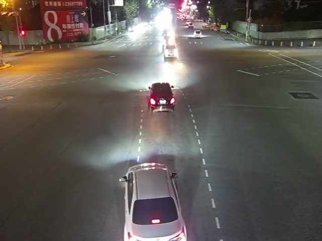 太原路/環中東路東側(右側車流往北屯路)