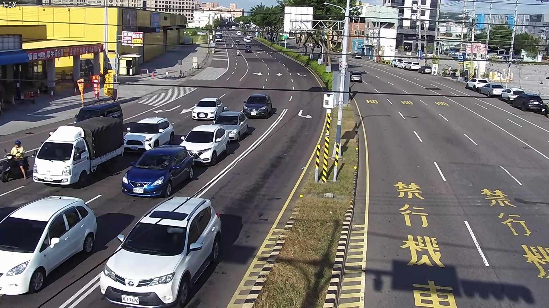 中山路/高鐵東路(右側車流往大肚)