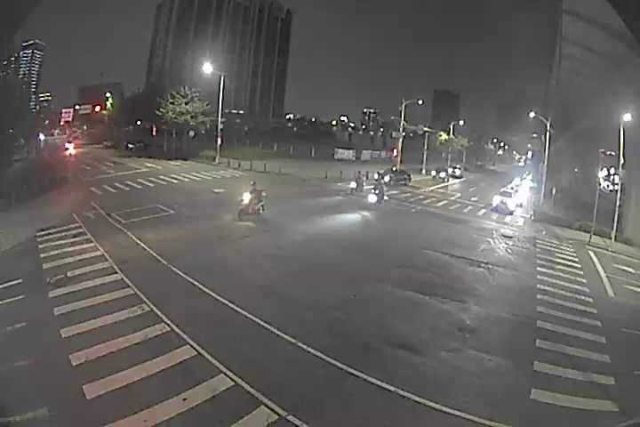 環中路/四平路(往崇德路-路口後內側)