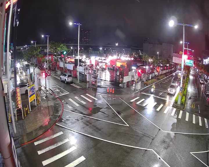 台中市北屯區敦富路/敦富二街(右側車流往松竹路)