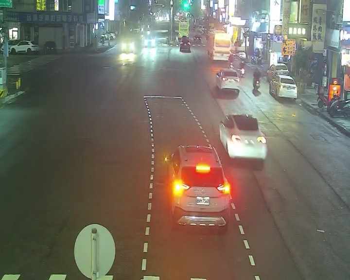 台中市道路 [07060]中清路/經貿七路(右側車流往大雅交流道),Zhongqing Rd./Jingmao 7th Rd. (Right side Traffic flow to Daya Interchange) 距離511公尺