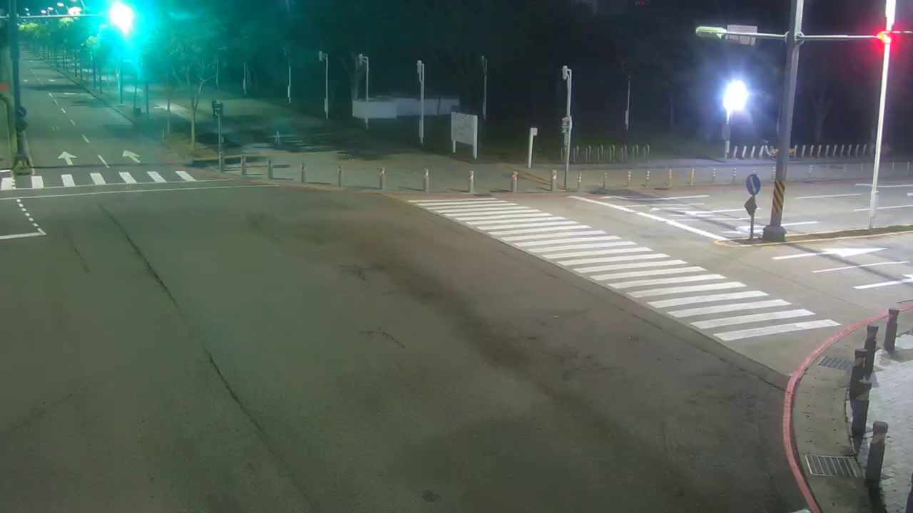 台中市道路 [07081(i)]敦化路/凱旋路(右側車流往環中路) Dunhua Rd./Kaixuan Rd.(Right side Traffic flow to Huanzhong Rd.) 距離698公尺