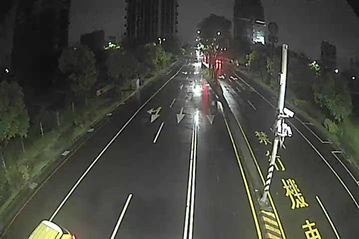 台中市北屯區松竹路/環中路(右側車流往崇德路)