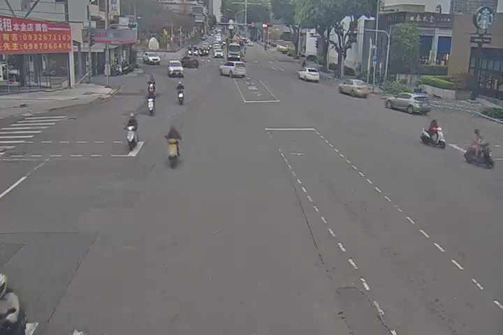 崇德路/崇德十路(右側車流往環中路)